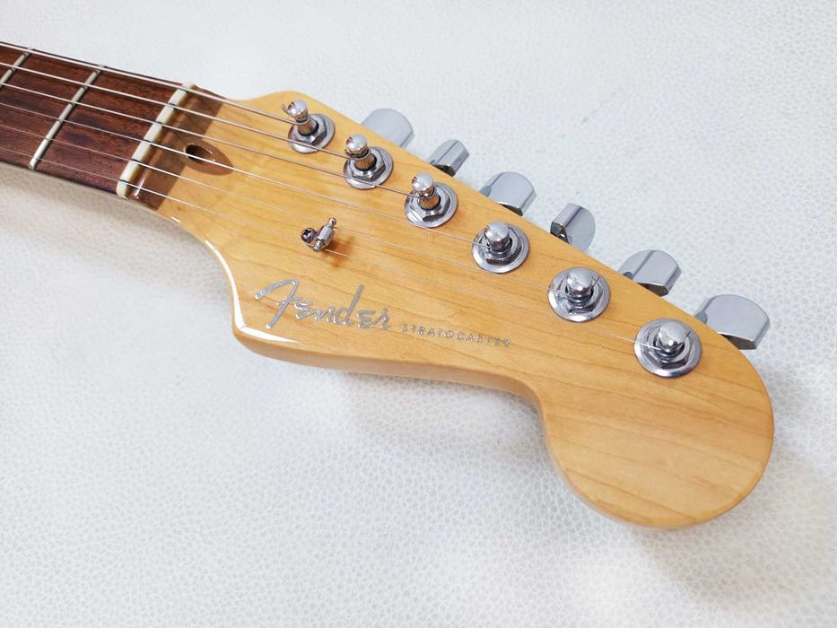 Fender American Deluxe Stratocaster - Made in USA 2007