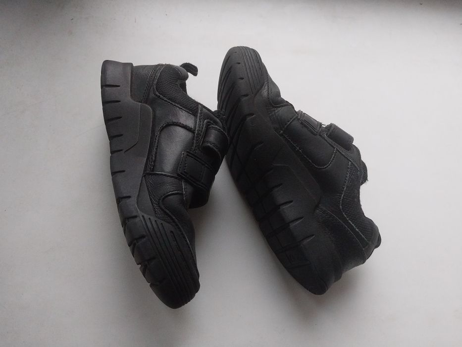 Зимове взуття   дитяче.