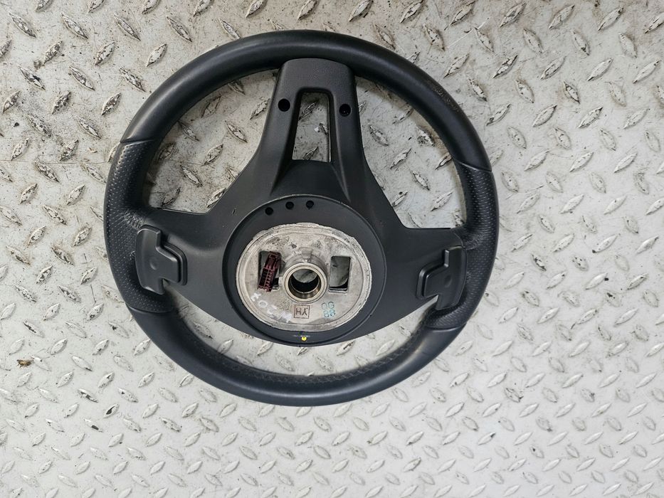 mercedes w207 e klasa coupe kierownica skórzana multifunkcja łopatki ładna