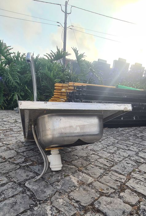 Lava louça inox c/torneira e sifão
