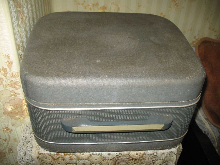 магнитофон Комета 201 м