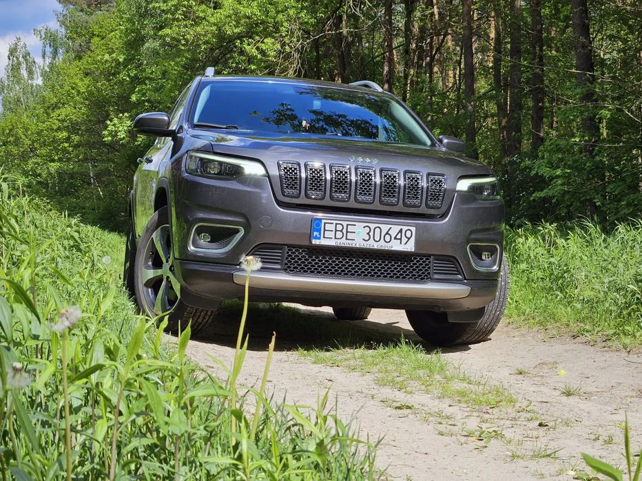 Jeep Cherokee Jeep Cherokee Limited 4x4 2.0 Turbo 199 kW Automat | 51 tys. km | Hak