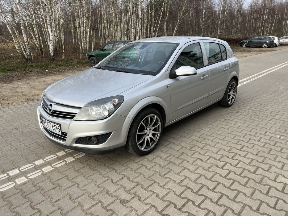 Opel Astra H 1.4 LPG 90km 2008r