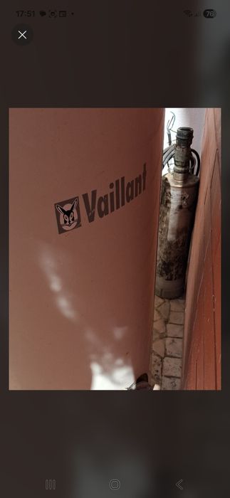 Cilindro Vaillant (Grande) + Bomba de Furo BBC Inox 1.5HP - Peças/Sucata