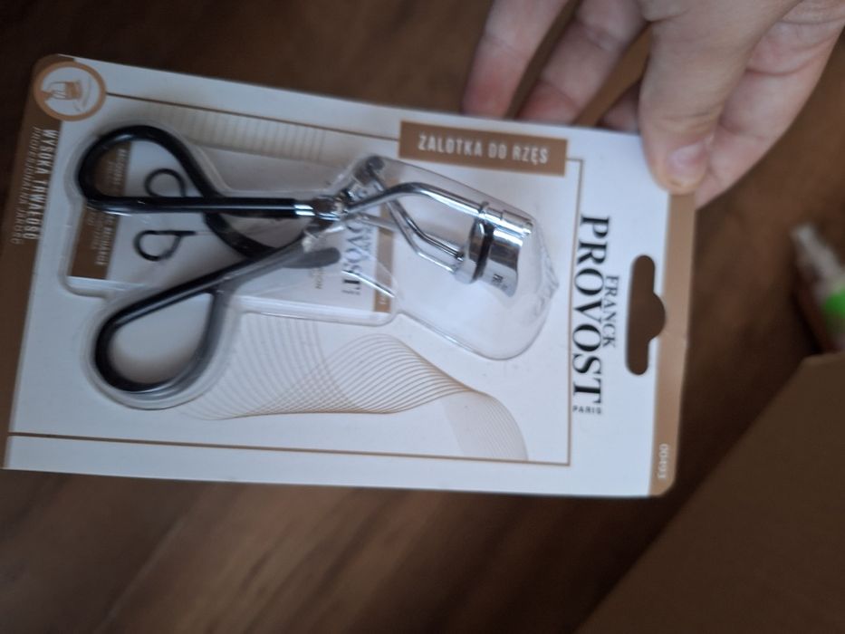 Nowa zalotka do rzęs