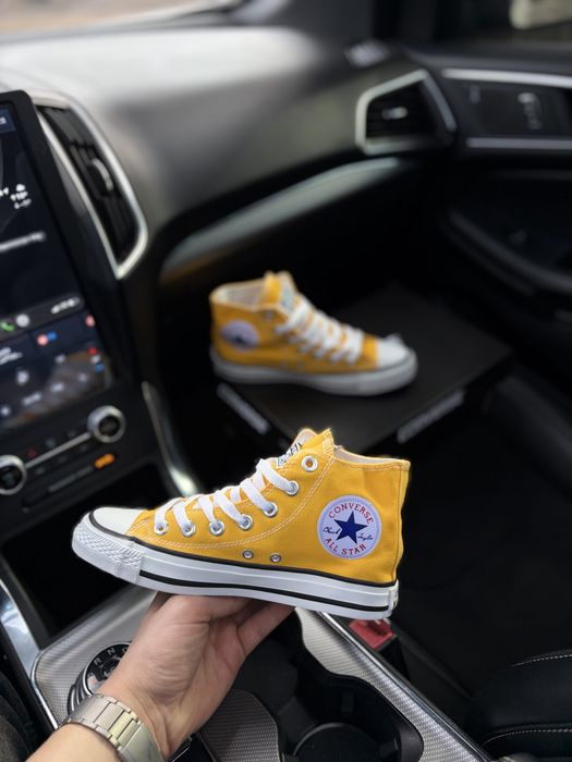 Жовті конверси жіночі високі converse all star chuk