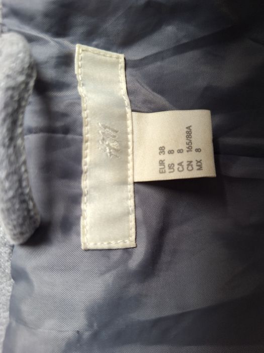 Damski, szary płaszcz H&M, roz 38. Stan idealny.