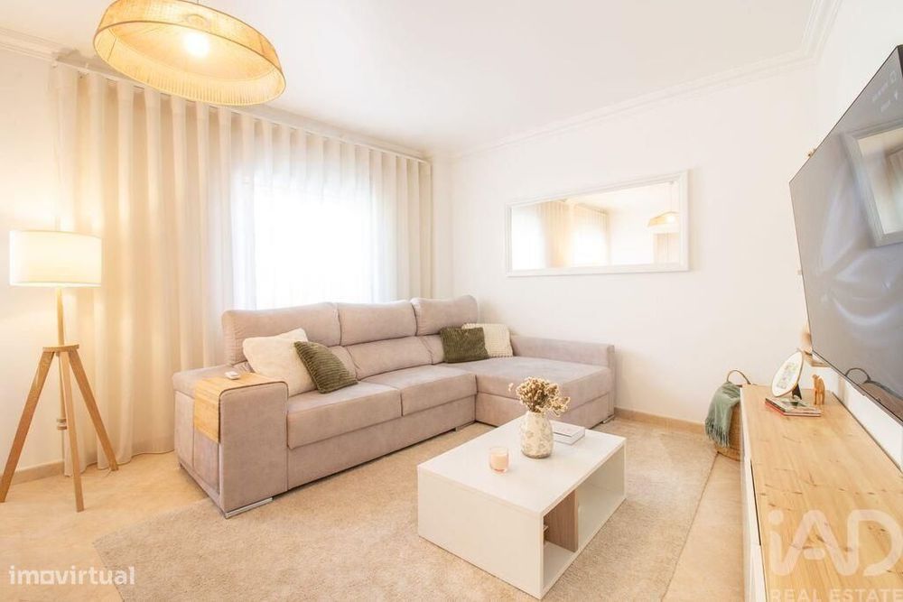 Apartamento T3 em Cadaval e Pêro Moniz de 116 m2