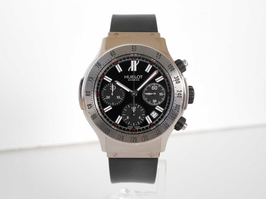 Super B Black Magic Flyback Chronograph 42mm