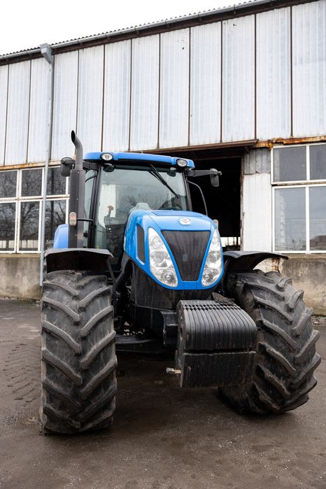 Трактор New Holland t7060