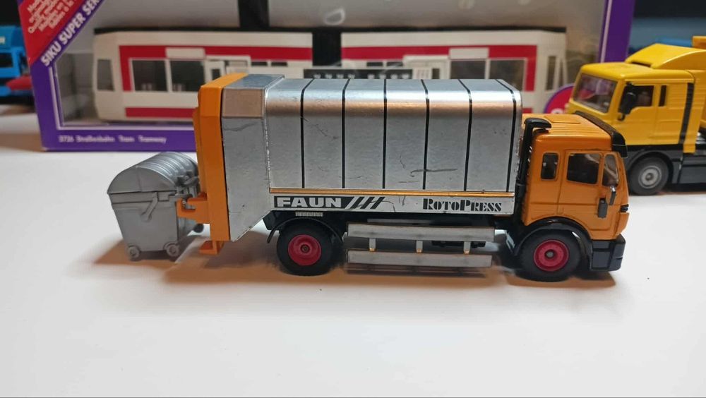 Zestaw 5 modeli od siku!  Bardzo ładne modele