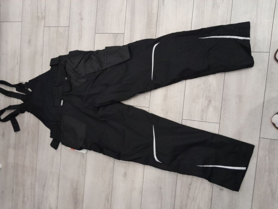 Nowe spodnie Strauss rozmiar 60