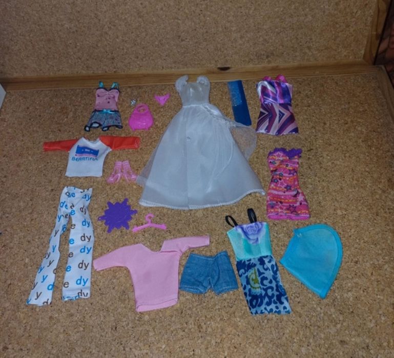 Barbie conjunto. Vários modelos disponíveis