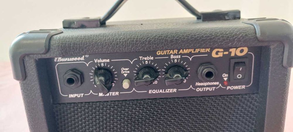 Amplificador Guitarra G-10