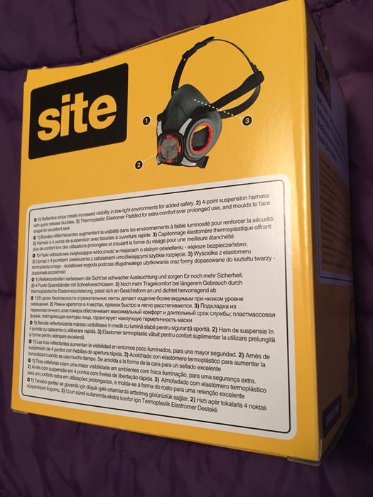 Professional Half-Mask with Particle Filters64739669308674122