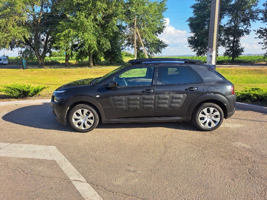 Продаю Citroen Cactus C4 2016