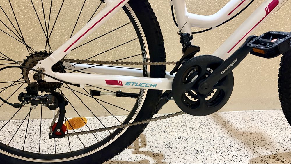 Nova! Bicicleta de alumínio! Com acessórios! *Entrego