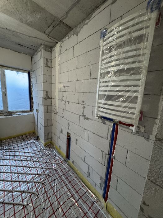 Продам двохповерховий будинок