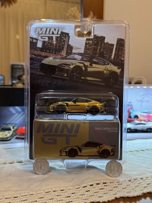 MiniGT Nissan Z VeilSide