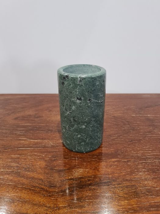 Porta lápis em mármore