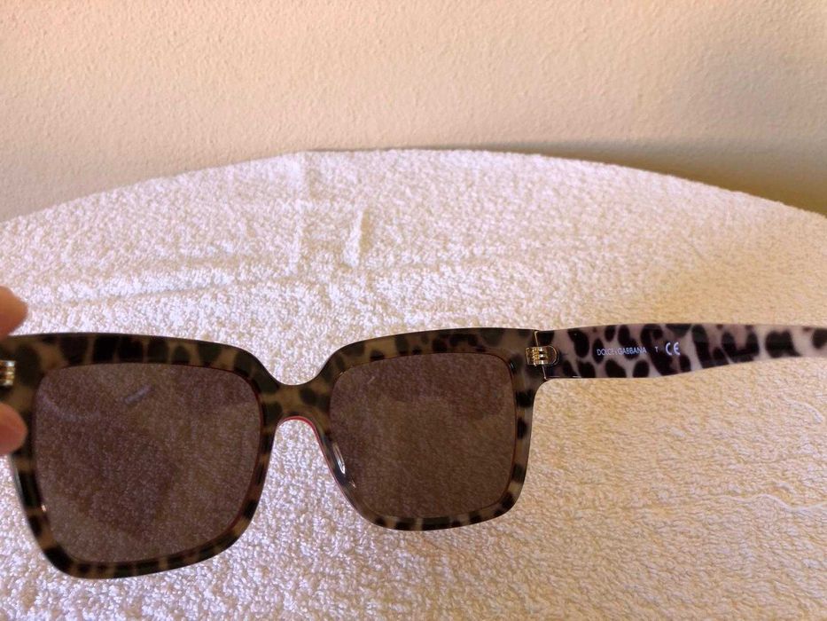 Óculos de Sol Dolce & Gabbana DG 4234 Vermelhos