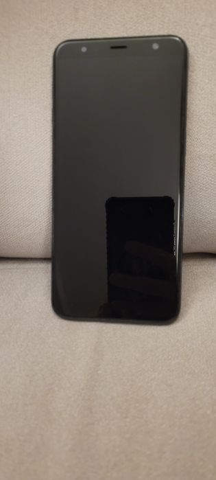 Samsung J6+ w bardzo dobrym stanie