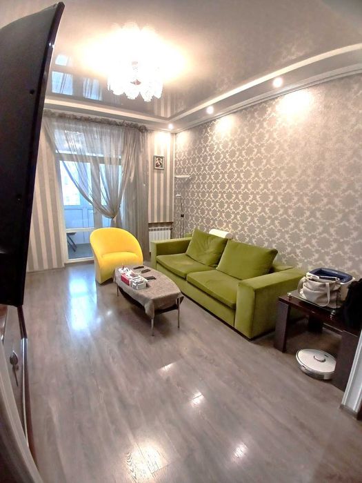 Шикарная 2х комн кв 60м 3/5ти ул.Гоголя /ДК Дробязко. Мебель, техника!