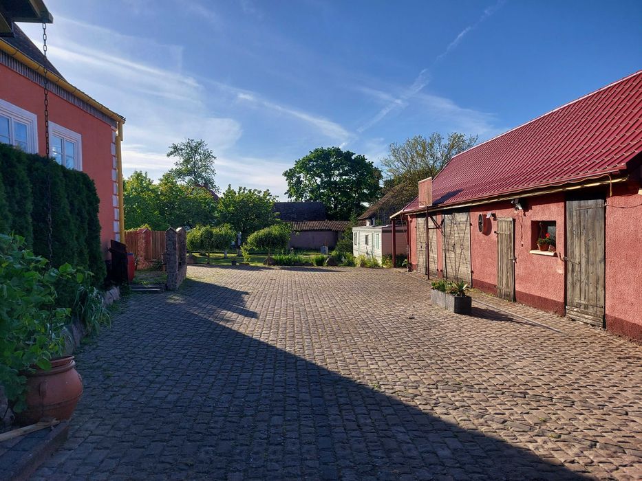 Dom wolnostojący w spokojnej i urokliwej okolicy