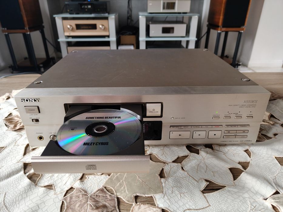 Odtwarzacz kompaktowy CD Sony CDP-X559ES