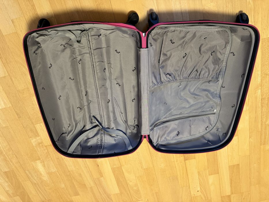 Чемодан фирмы  Big T / размер L