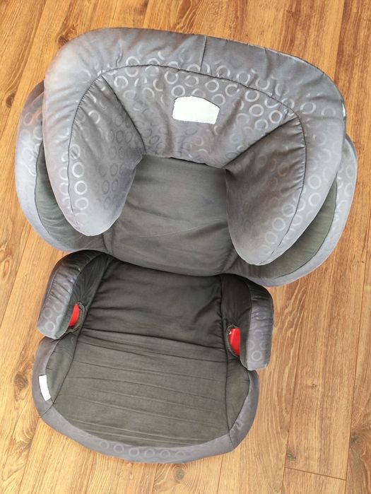 Fotelik samochodowy RÖMER KID 15-36 kg
ECE R44/04
Universal
15-36 kg