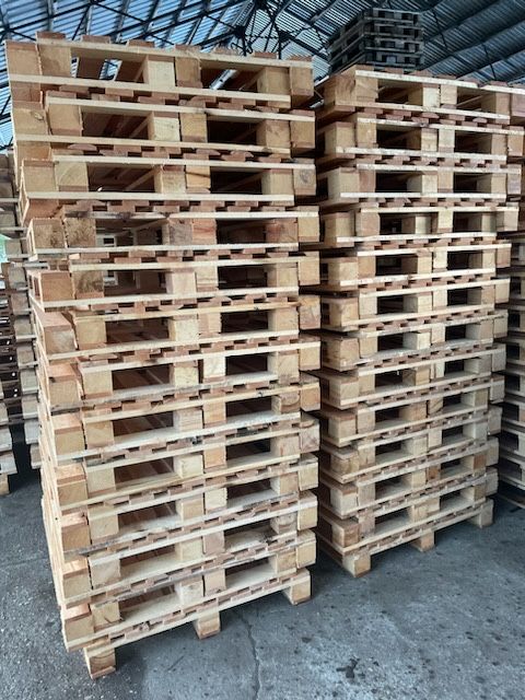 Palety 1200x1000 noww grube 650 sztuk