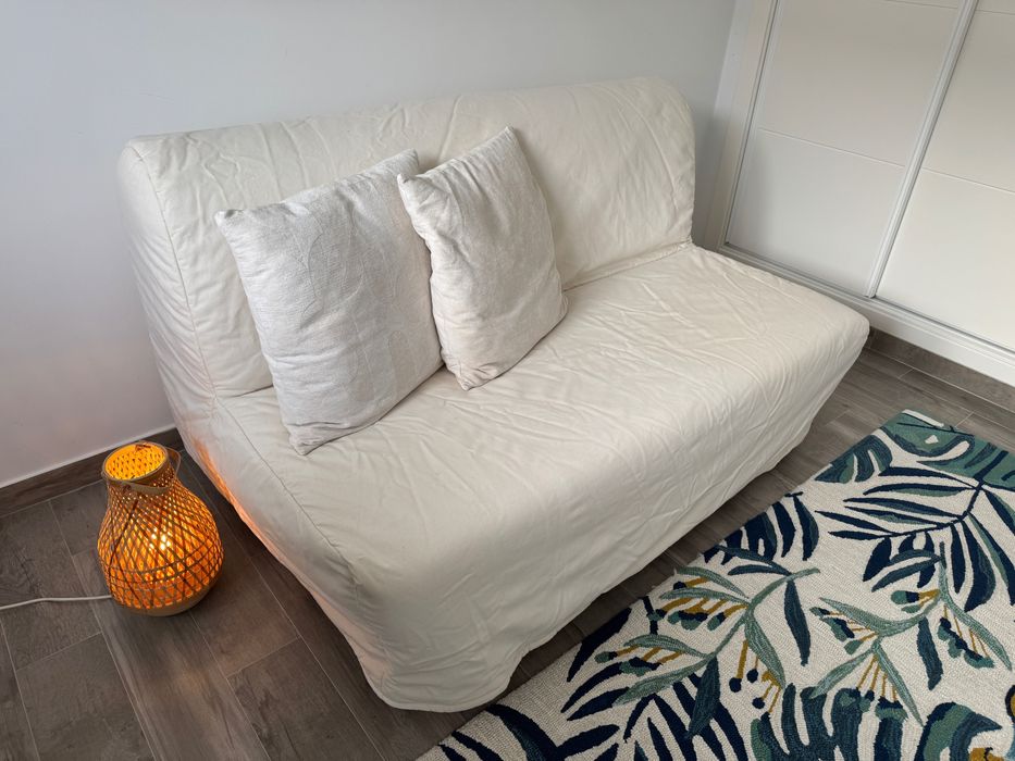 Sofá-cama IKEA com colchão adequado
