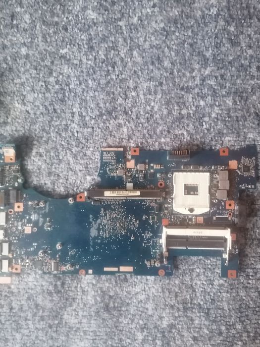 Запчастини Asus RoG G73. G75