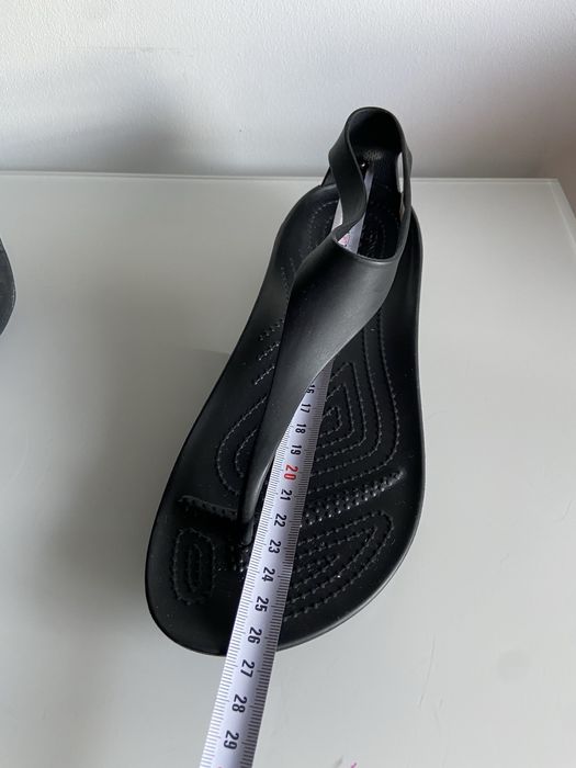 Nowe sandały japonki Crocs Serena Flip r. 41/42 W10 wyższa podeszwa