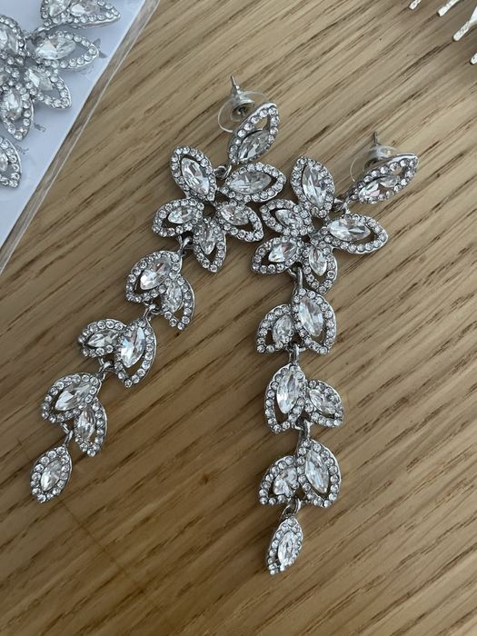 Zestaw biżuterii ślubnej / sylwestrowej. komplet