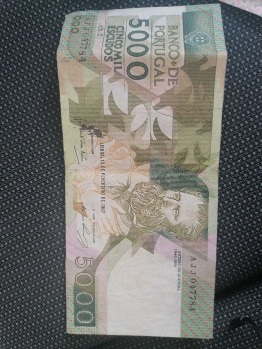 Escudos para colecionistas. Preço NEGOCIÁVEL