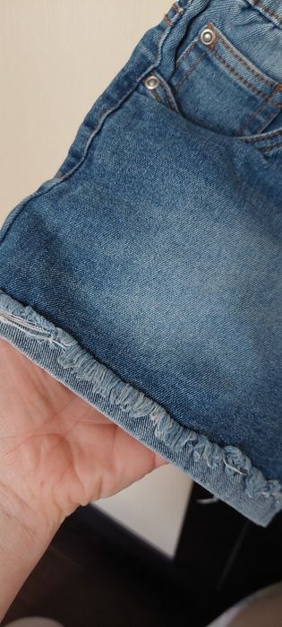 Джинсові шорти для дівчинки 5-6р