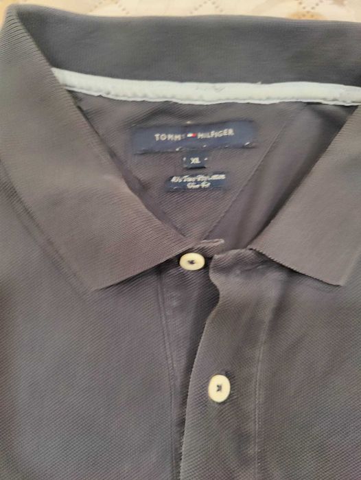 Polo Tommy Hilfiger tam. L em com estado