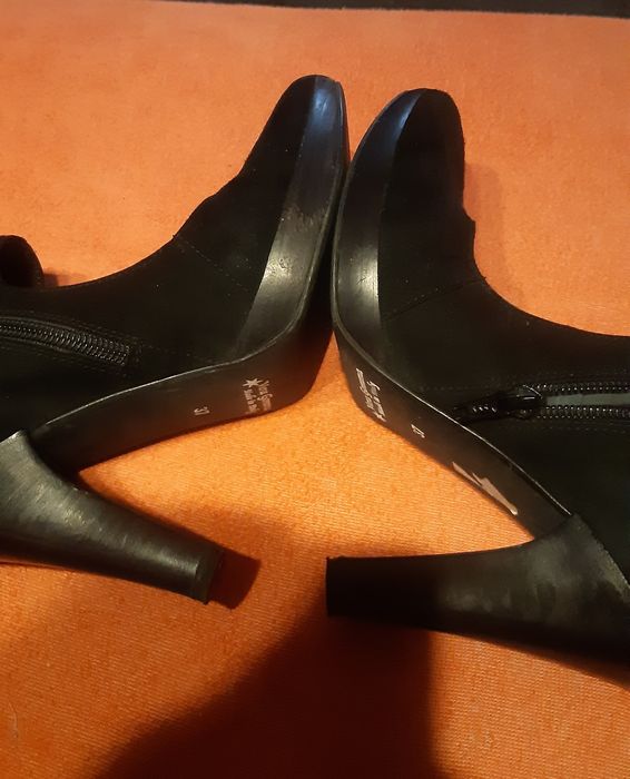 Szpilki Prima Moda 37, zamszowe