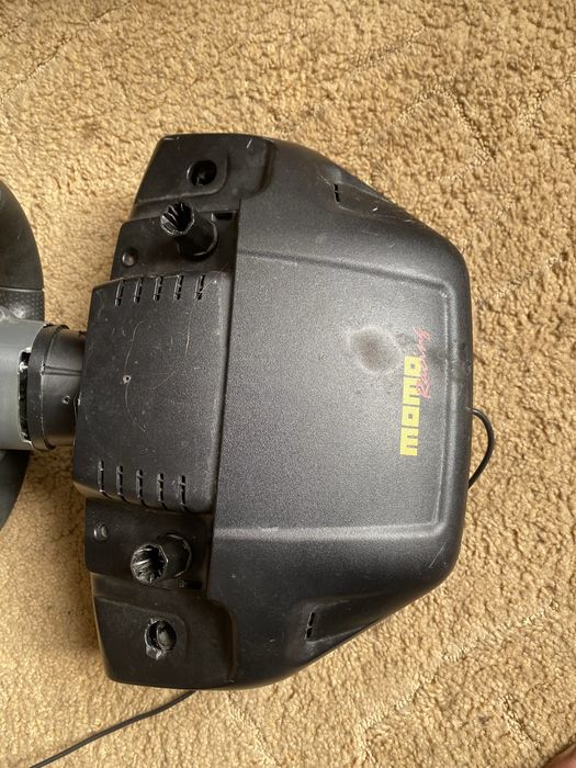 logitech momo racing 900