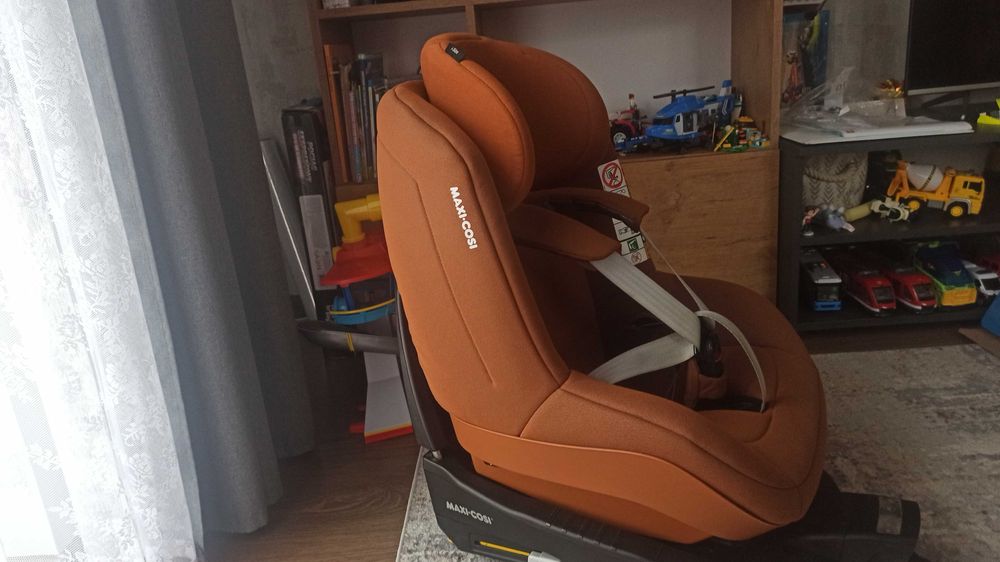 Fotelik Maxi-Cosi Pearl Pro2 i-Size + baza