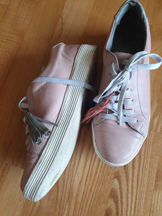 Buty wiązane rożowe 37 tenisówki