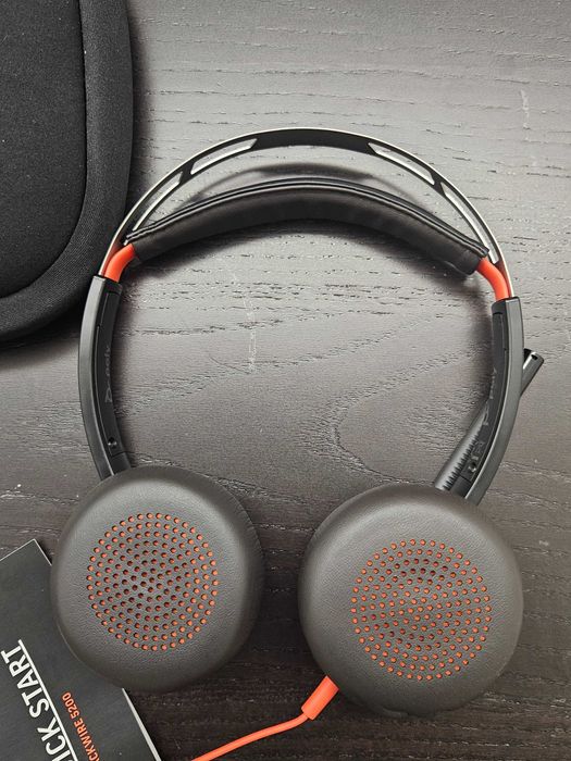 Auscultadores USB Poly Blackwire 5220 (Novo)