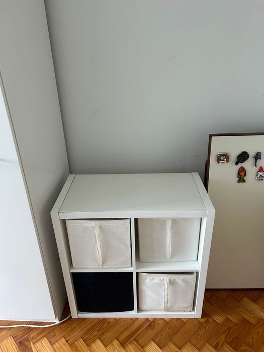 Estante em cubos fofinha - IKEA