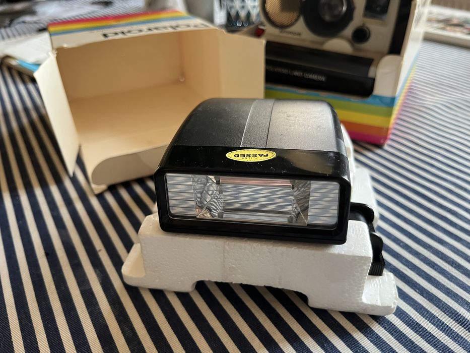 Aparat Polaroid SuperColor AutoFocus 3500 z lampą błyskową