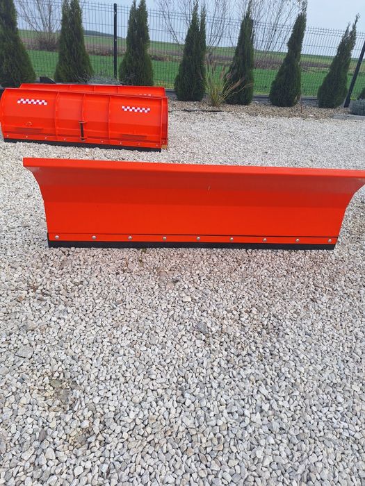 Pług do śniegu do paleciaka widlaka wózka widłowego