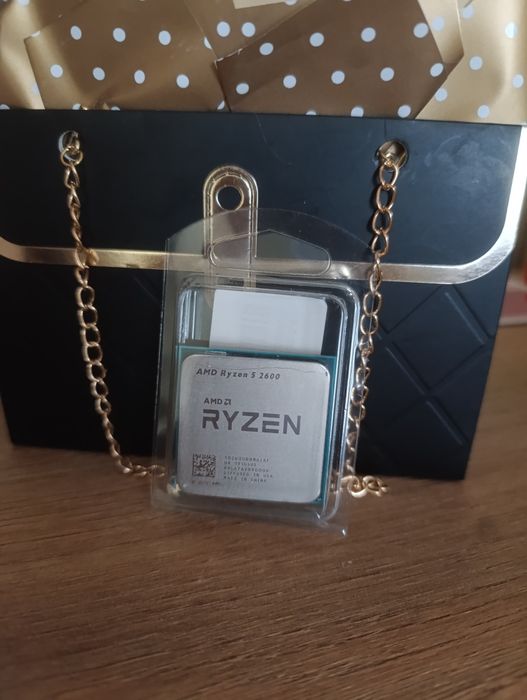 Procesor AMD Ryzen 5 2600
