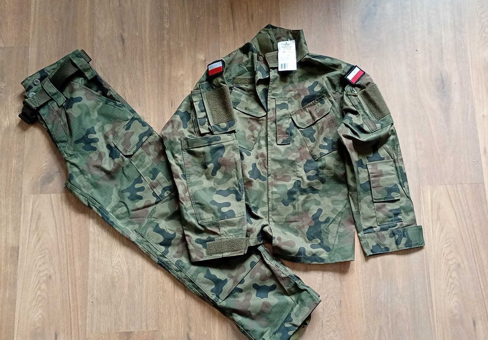 Mundur polowy wzór 124P/MON + Pas wojskowy. Rozmiar M/L