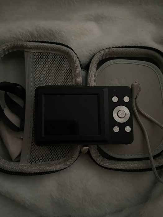 фотоапарат новий